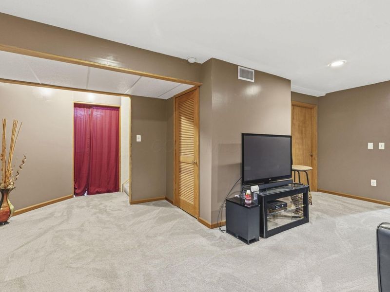 2269 Brookbank Drive , Grove City, OH 43123 Photo 17