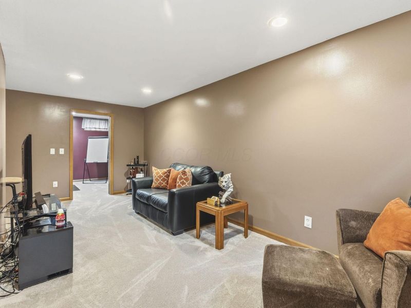 2269 Brookbank Drive , Grove City, OH 43123 Photo 18