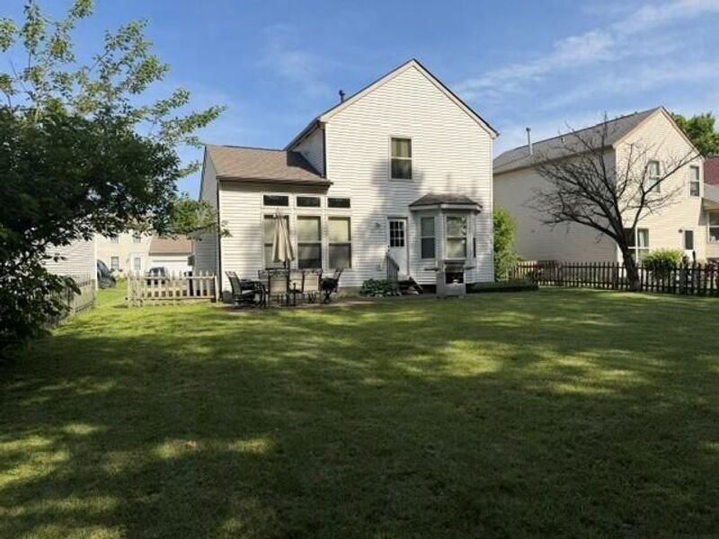 2269 Brookbank Drive , Grove City, OH 43123 Photo 3