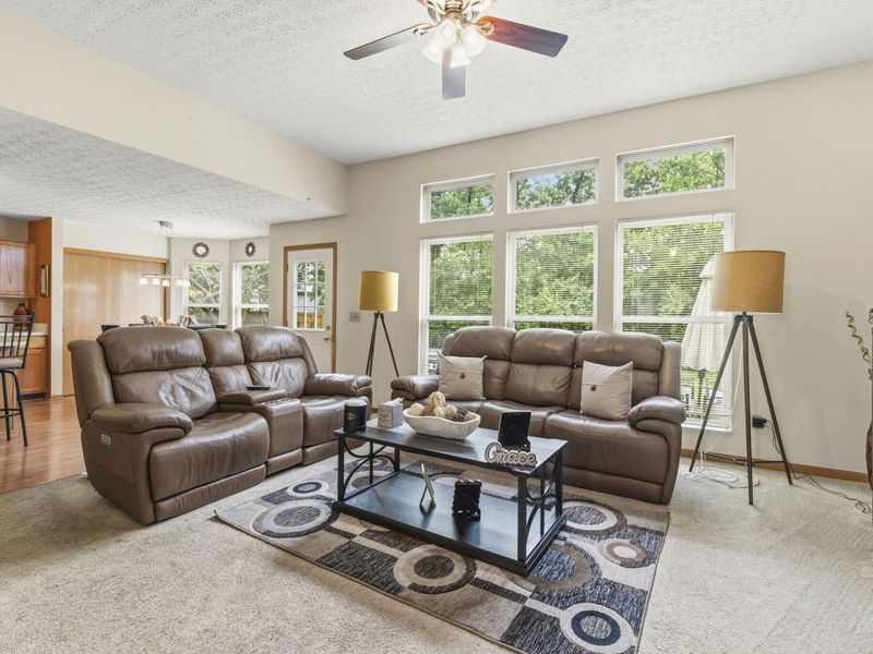 2269 Brookbank Drive , Grove City, OH 43123 Photo 5