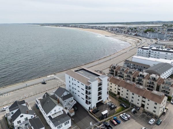 465 Ocean Boulevard, Unit 302, Hampton, NH 03842