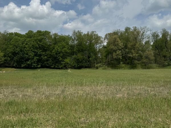 8265 Sunset Lane SE, Alto, MI 49302