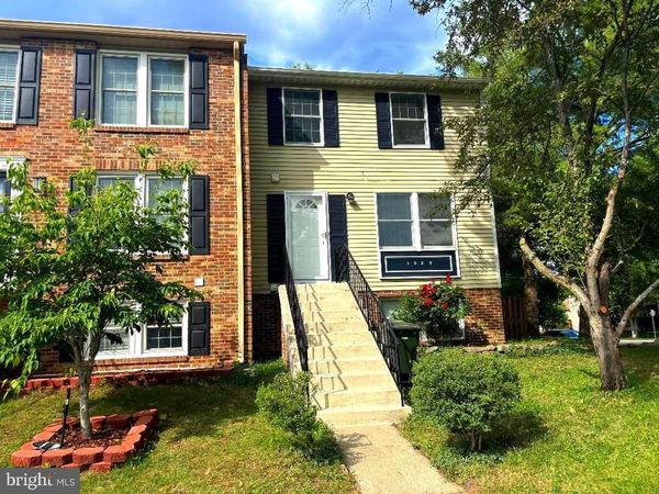 5935 SPRUCE RUN COURT , CENTREVILLE, VA 20121