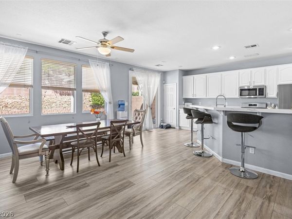 549 Playa Linda Place, Las Vegas, NV 89138