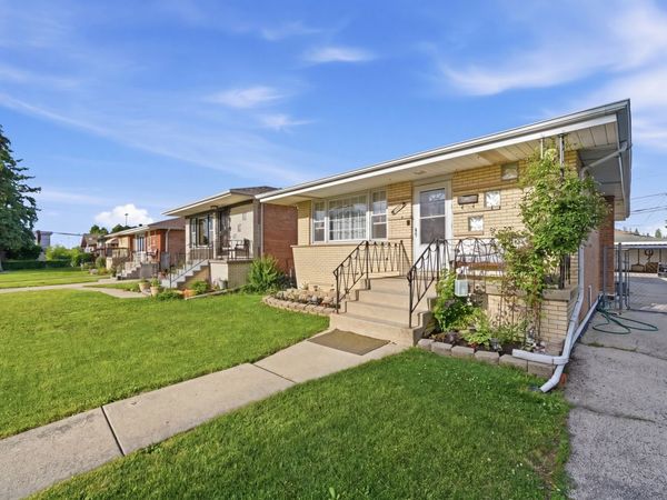 7825 Laporte Avenue , Burbank, IL 60459