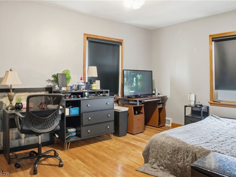 8225 Kenyon Drive SE, Warren, OH 44484 Photo 14