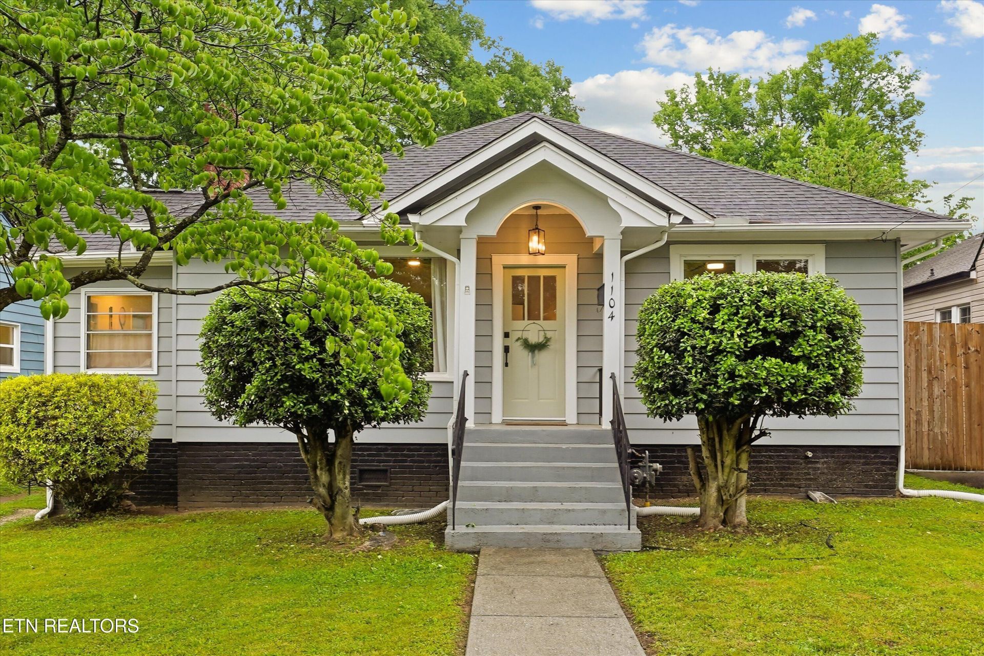1104 Melbourne Ave, Knoxville, TN 37917 Main Photo