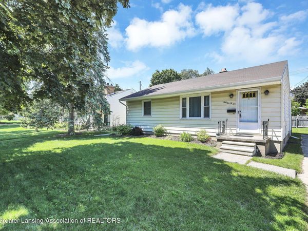 422 Rosadell Avenue, Lansing, MI 48910