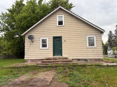 10 Hillside Avenue NW, Akeley, MN 56433