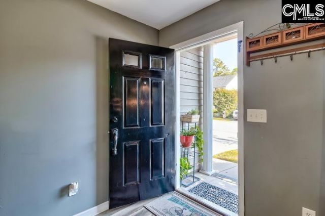 209 Eagle Pointe Drive  Photo 5