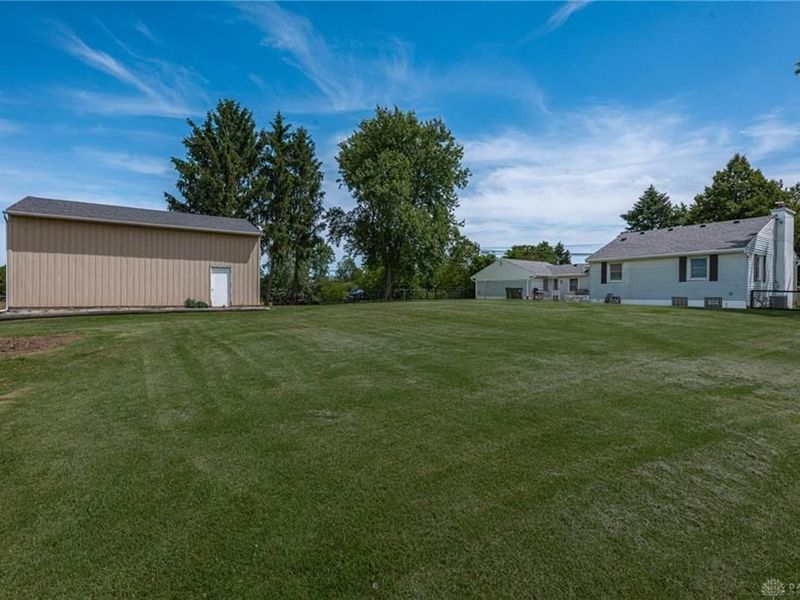 7673 Brookville Phillipsburg Road, Clay Township, OH 45309 Photo 29