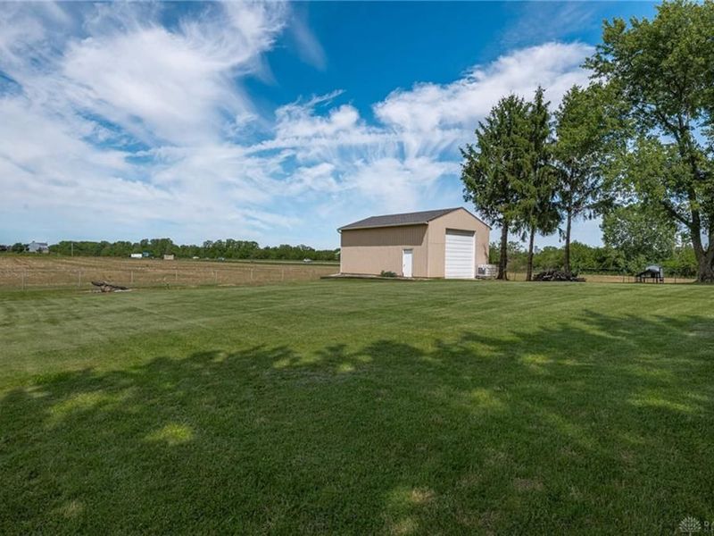 7673 Brookville Phillipsburg Road, Clay Township, OH 45309 Photo 30
