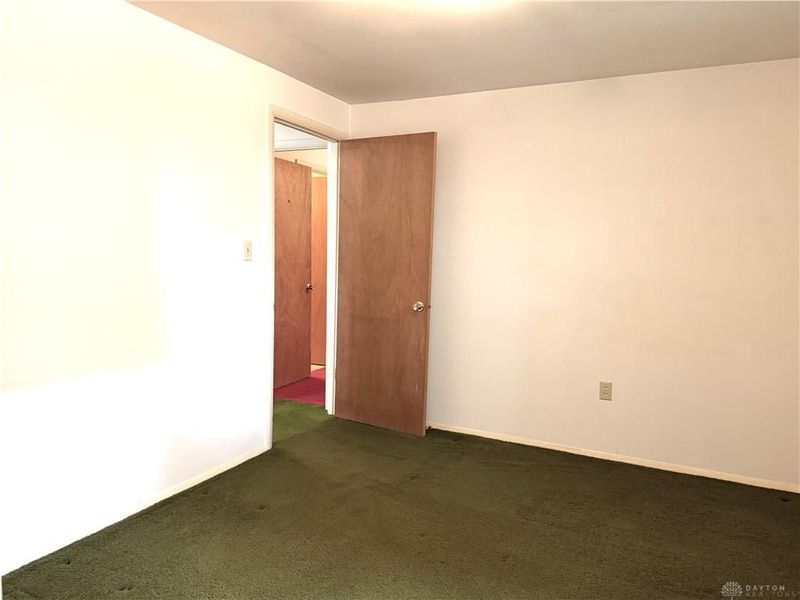 6820 Rushleigh Road, Englewood, OH 45322 Photo 14