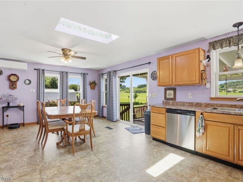 262 W 4th Street , Frazeysburg, OH 43822 Photo 16