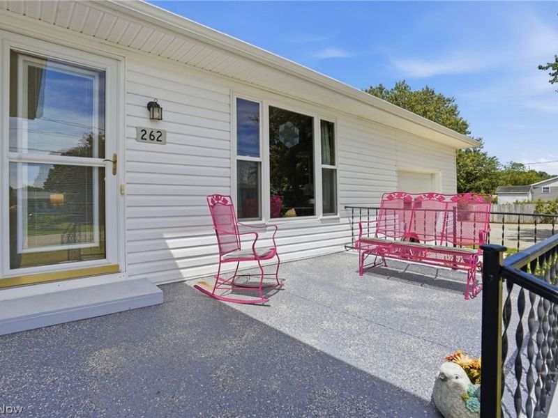 262 W 4th Street , Frazeysburg, OH 43822 Photo 3