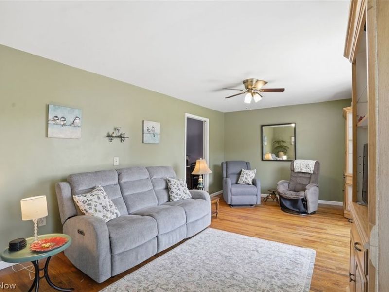 262 W 4th Street , Frazeysburg, OH 43822 Photo 5