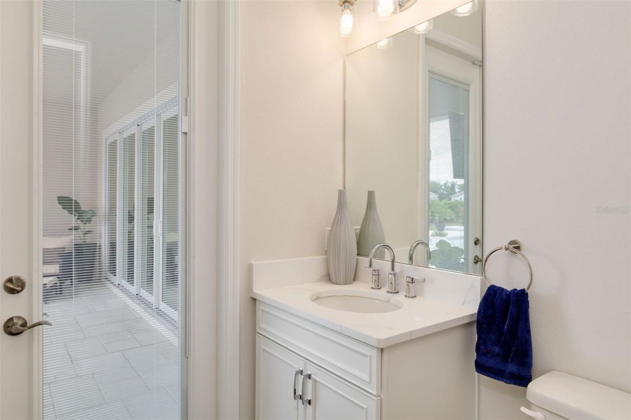 1843 Cattle Baron Court, Lithia, FL 33547 Photo