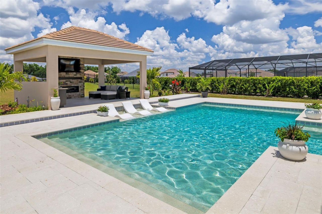 1843 Cattle Baron Court, Lithia, FL 33547 Photo
