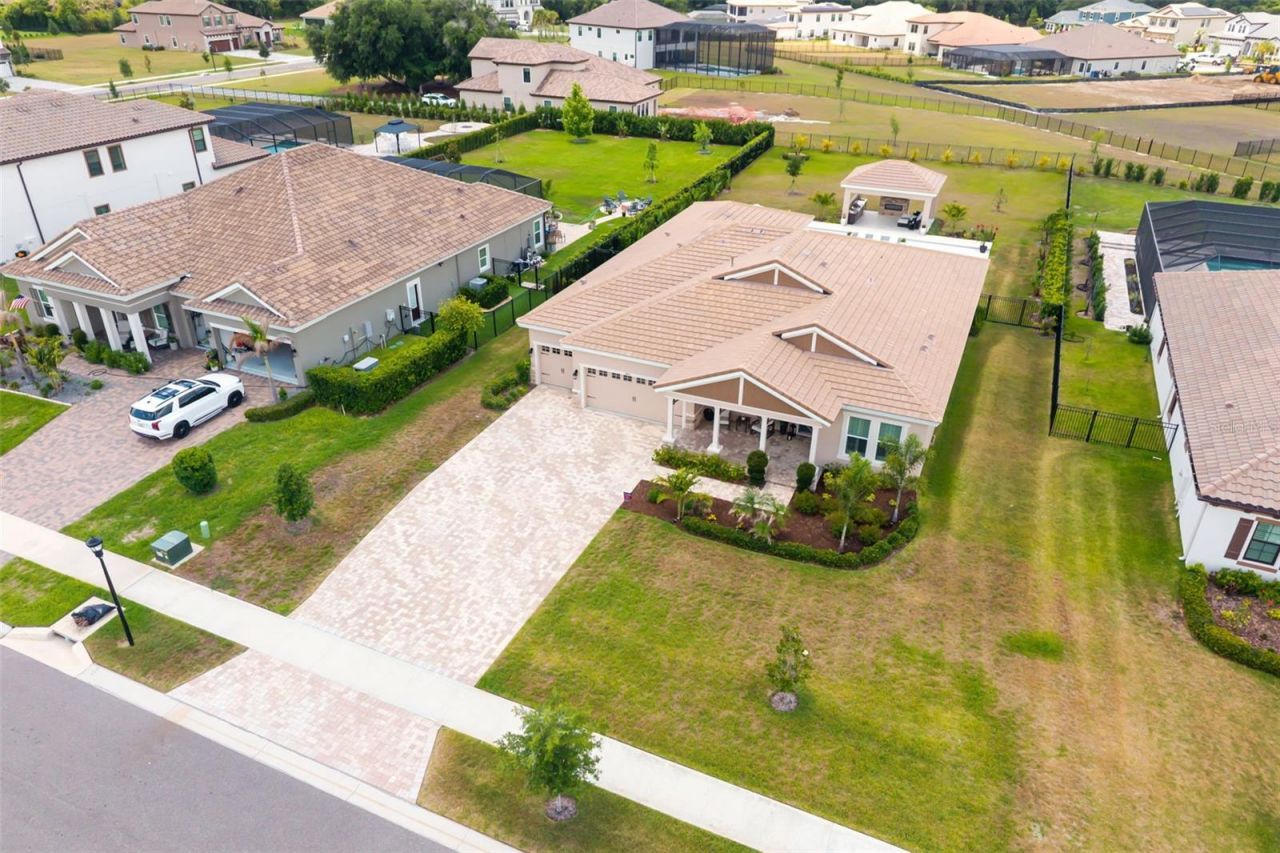 1843 Cattle Baron Court, Lithia, FL 33547 Photo