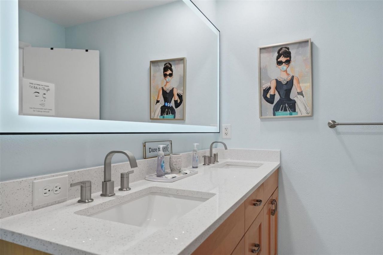 7719 25th Avenue W, Bradenton, FL 34209 Photo