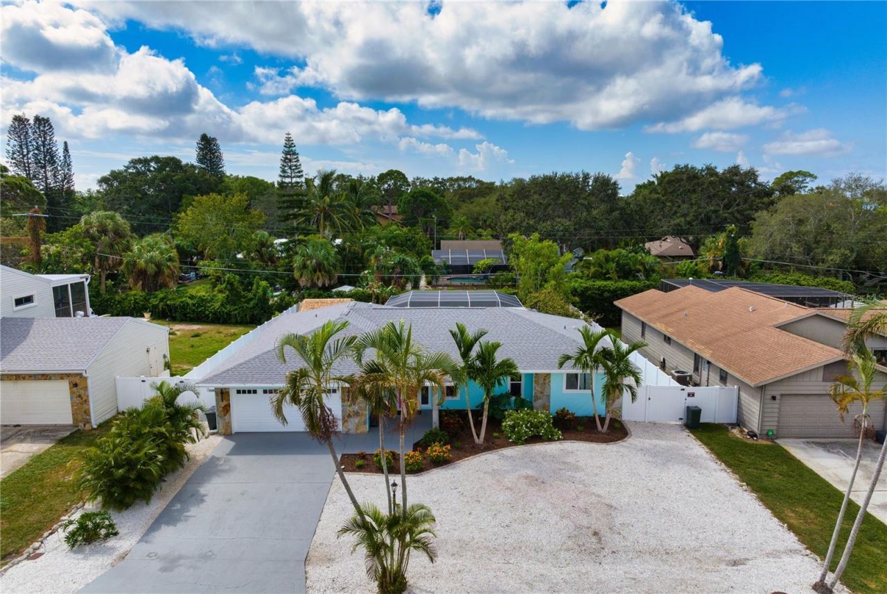 7719 25th Avenue W, Bradenton, FL 34209 Photo