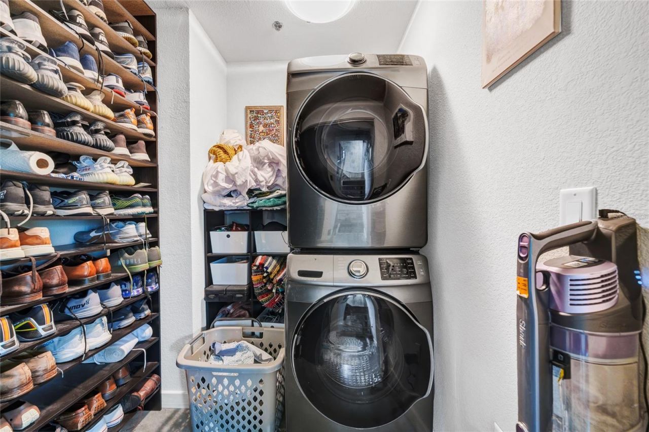 1607 Woodward Street, Unit 11, Orlando, FL 32803 Photo