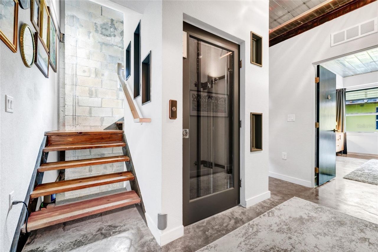 1607 Woodward Street, Unit 11, Orlando, FL 32803 Photo