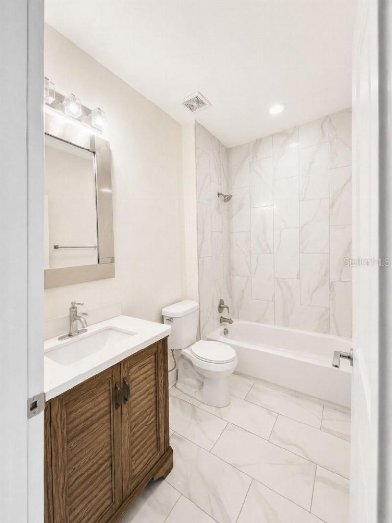 108 Mission Hills Avenue, Tampa, FL 33617 Photo