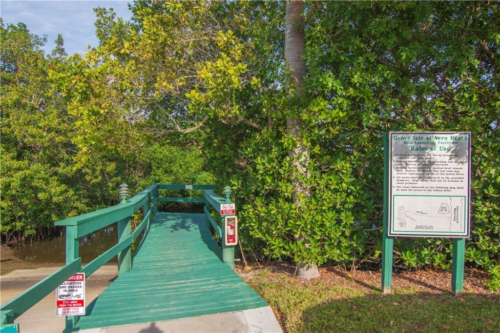 740 Lake Orchid Circle, Unit 104, Vero Beach, FL 32962 Photo