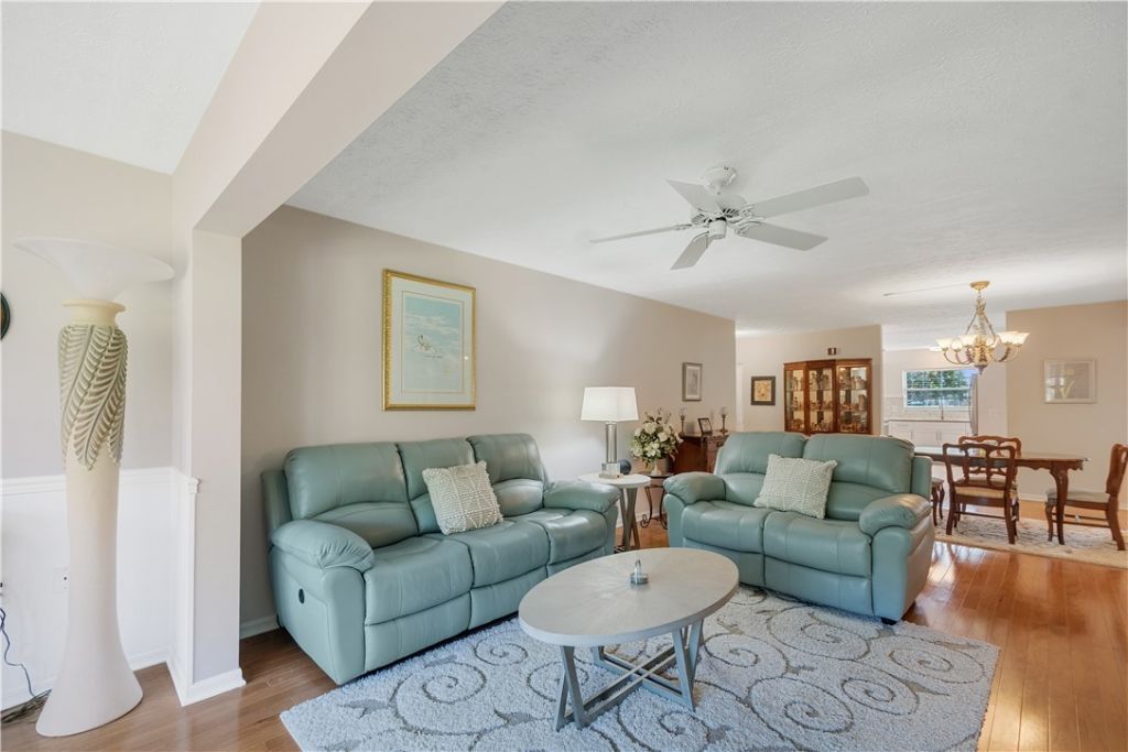 740 Lake Orchid Circle, Unit 104, Vero Beach, FL 32962 Photo