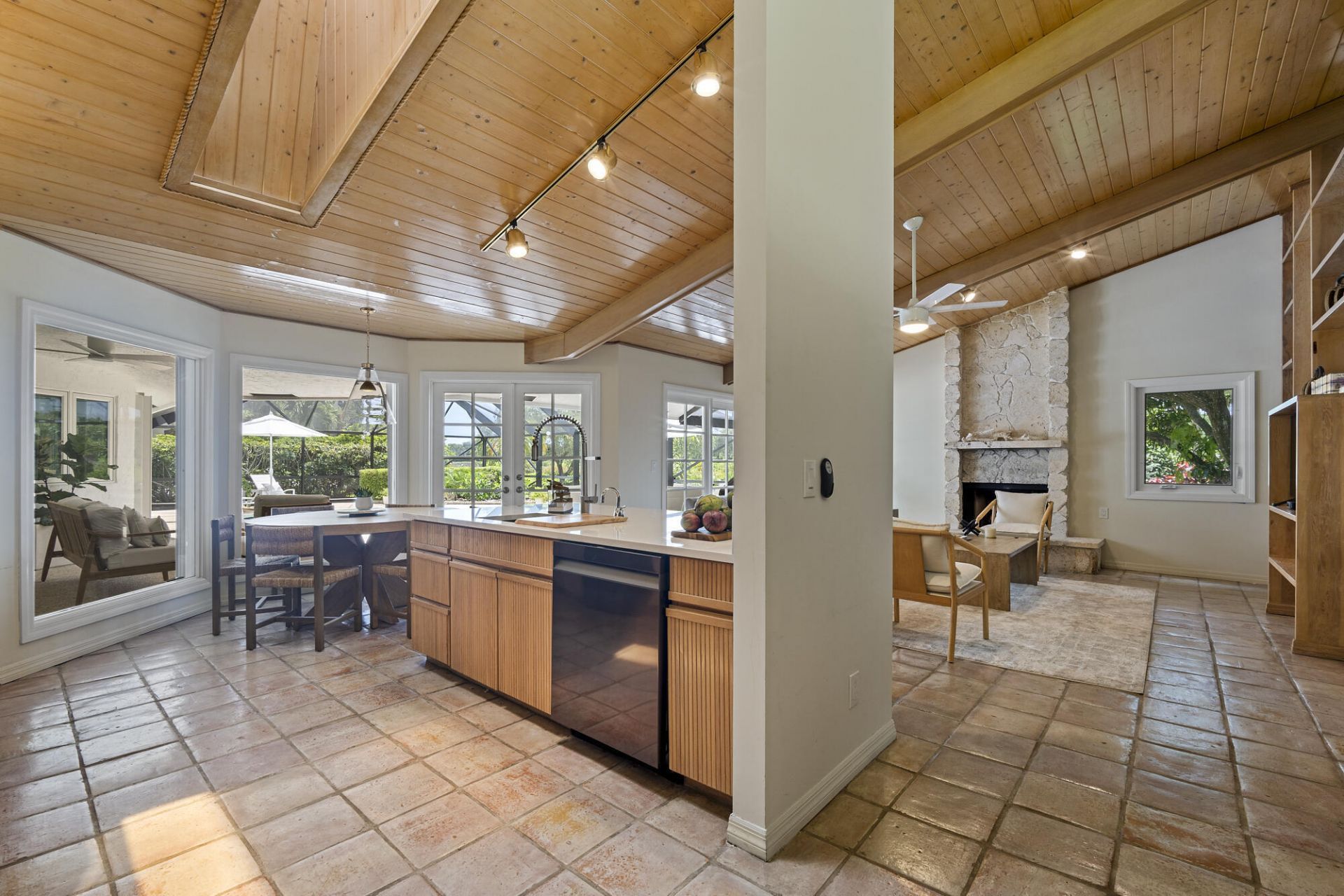 10252 Shireoaks Lane, Boca Raton, FL 33498 Photo