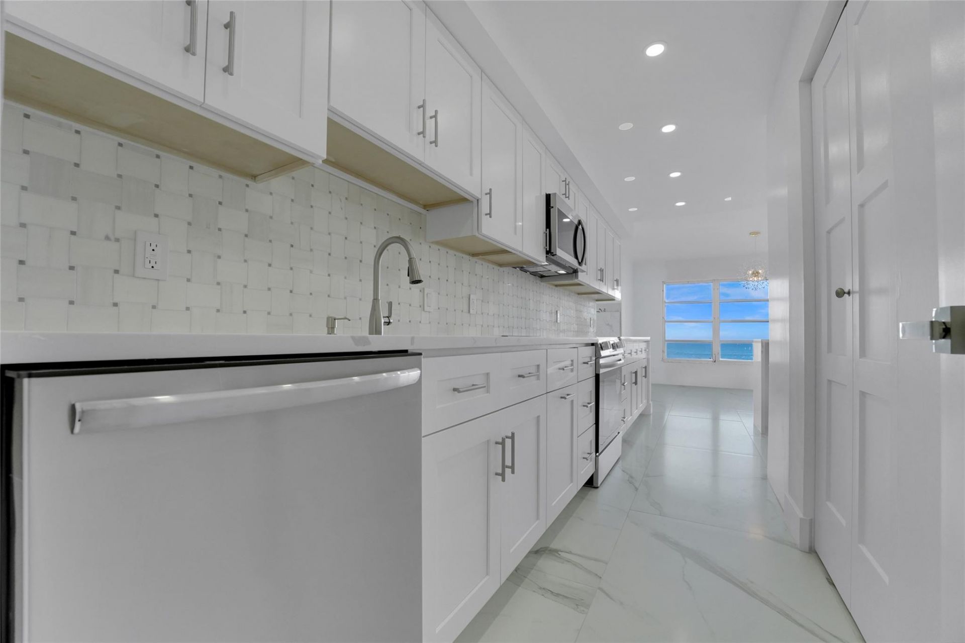 3900 Galt Ocean Drive, Unit 511, Fort Lauderdale, FL 33308 Photo