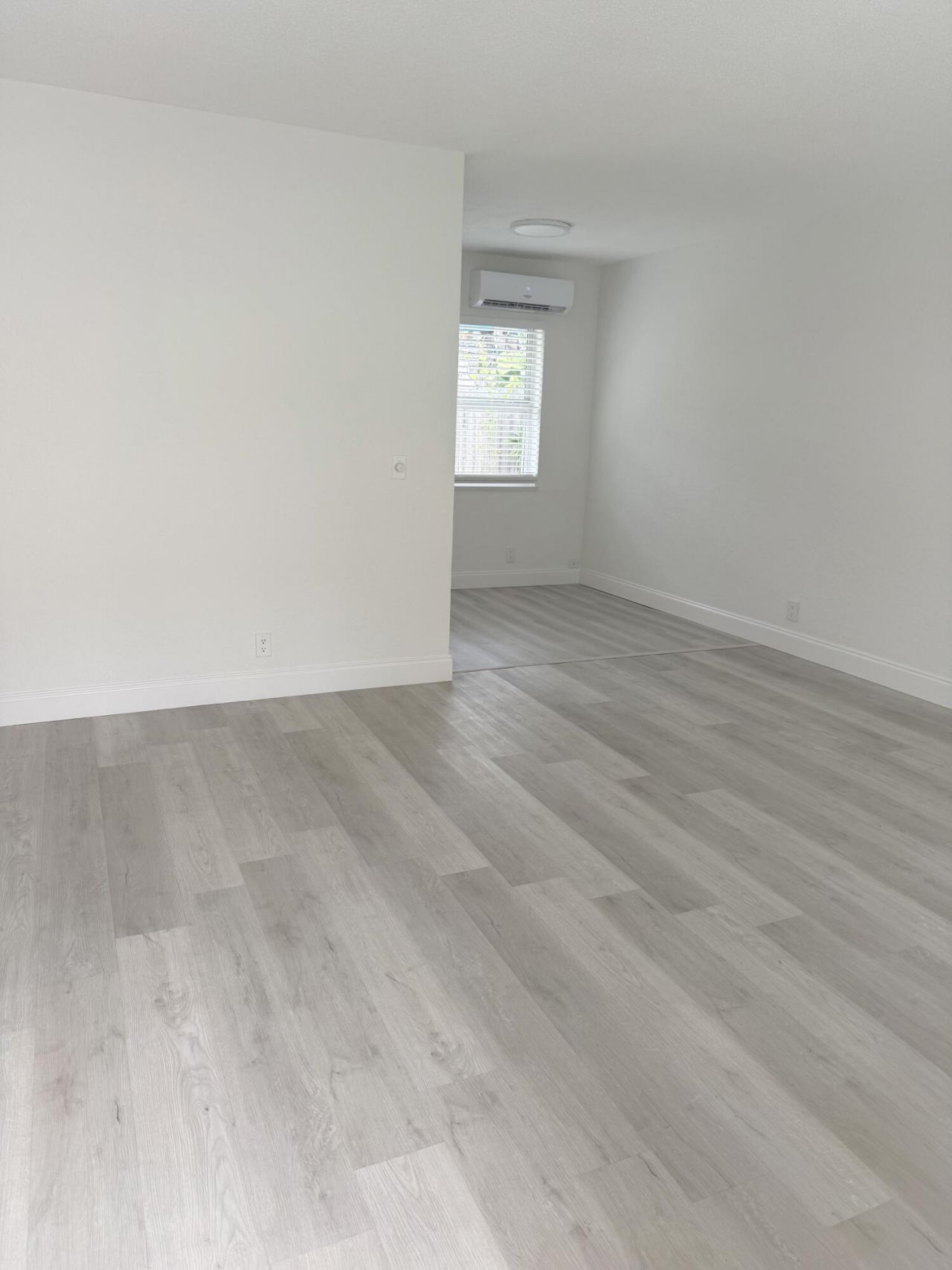 1913 NE 4th Street, Unit 1-9, Deerfield Beach, FL 33441 Photo