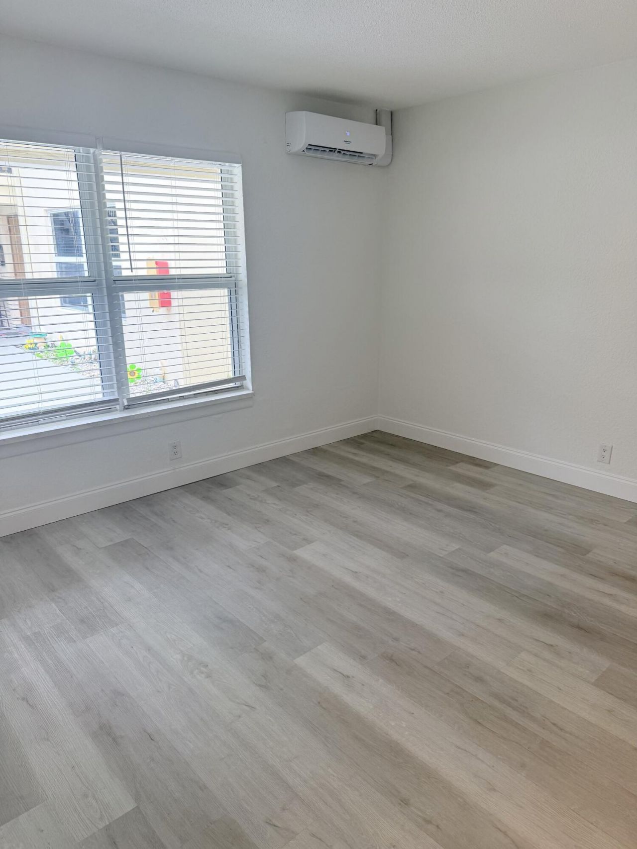 1913 NE 4th Street, Unit 1-9, Deerfield Beach, FL 33441 Photo