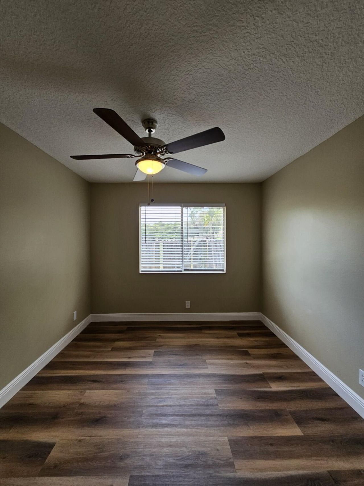 4795 Orleans Court, Unit B, West Palm Beach, FL 33415 Photo