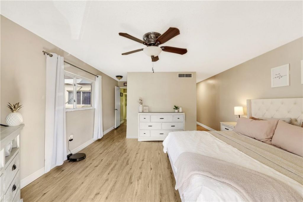 534 NW 98th Avenue, Unit 4, Plantation, FL 33324 Photo