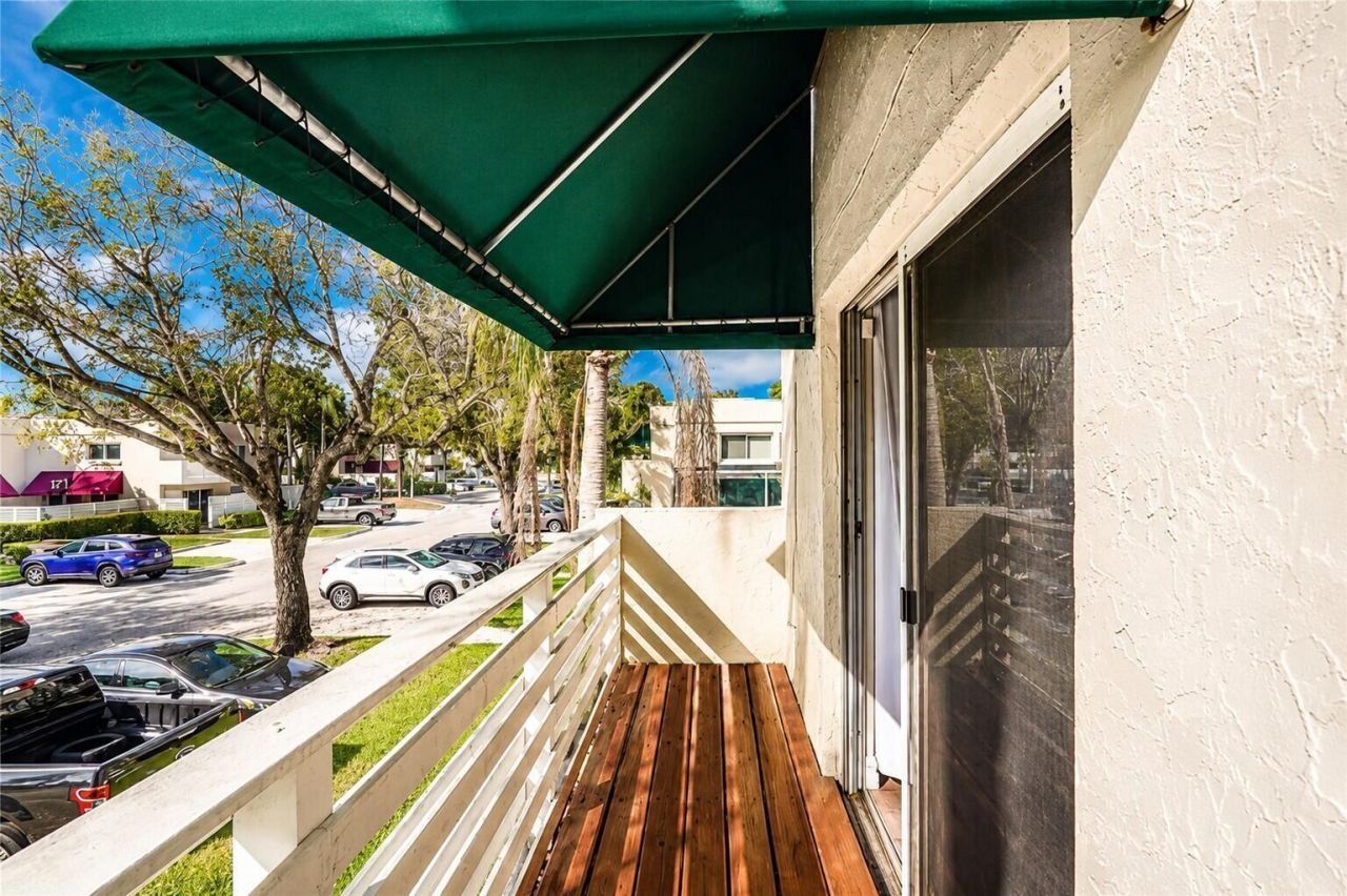 534 NW 98th Avenue, Unit 4, Plantation, FL 33324 Photo