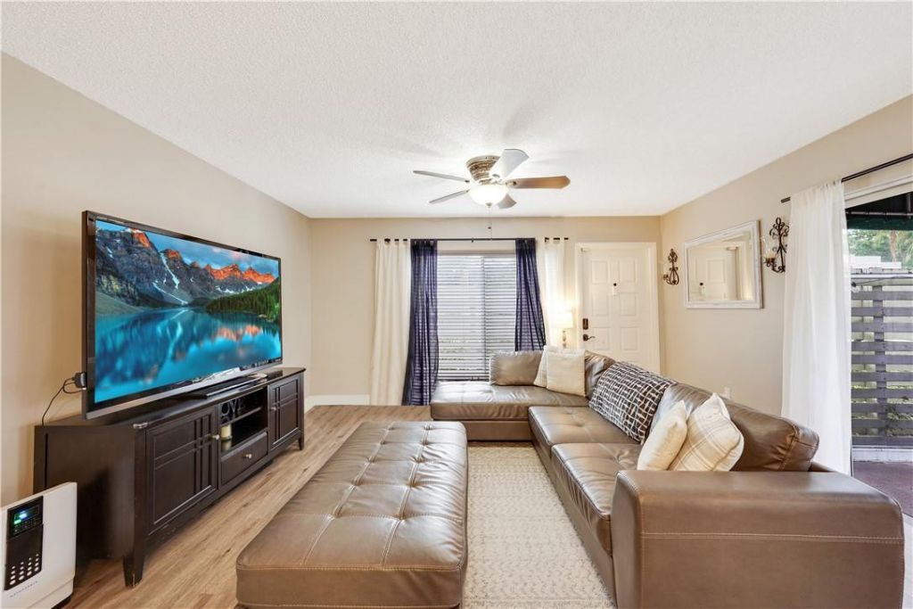 534 NW 98th Avenue, Unit 4, Plantation, FL 33324 Photo
