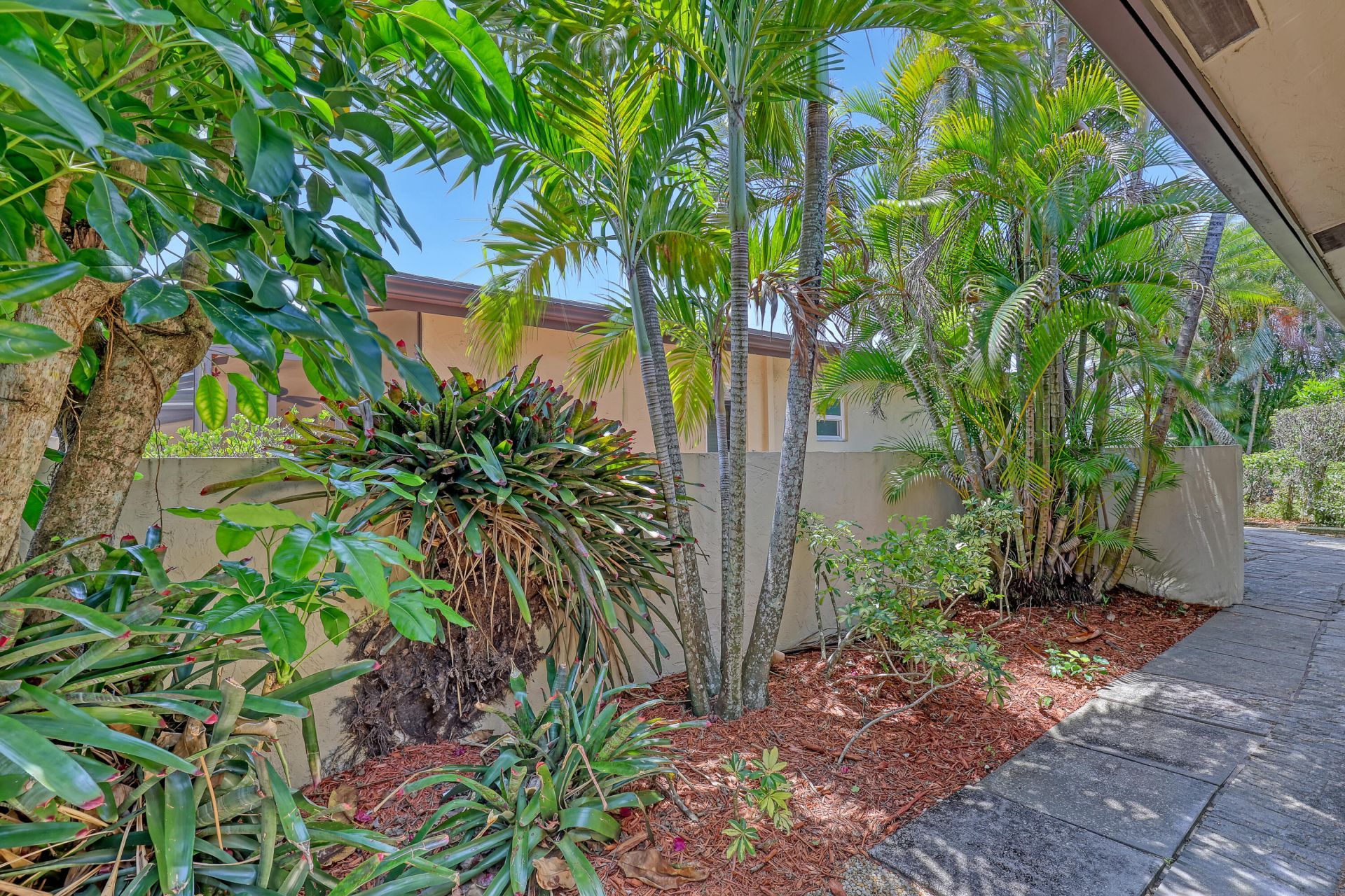 13731 Via Aurora, Unit A, Delray Beach, FL 33484 Photo