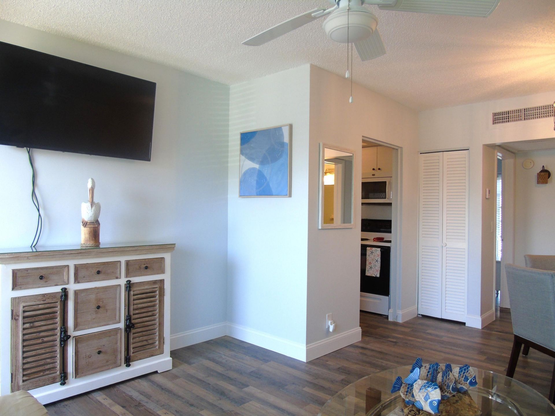 309 Circle Drive S, Unit 204, Boynton Beach, FL 33435 Photo