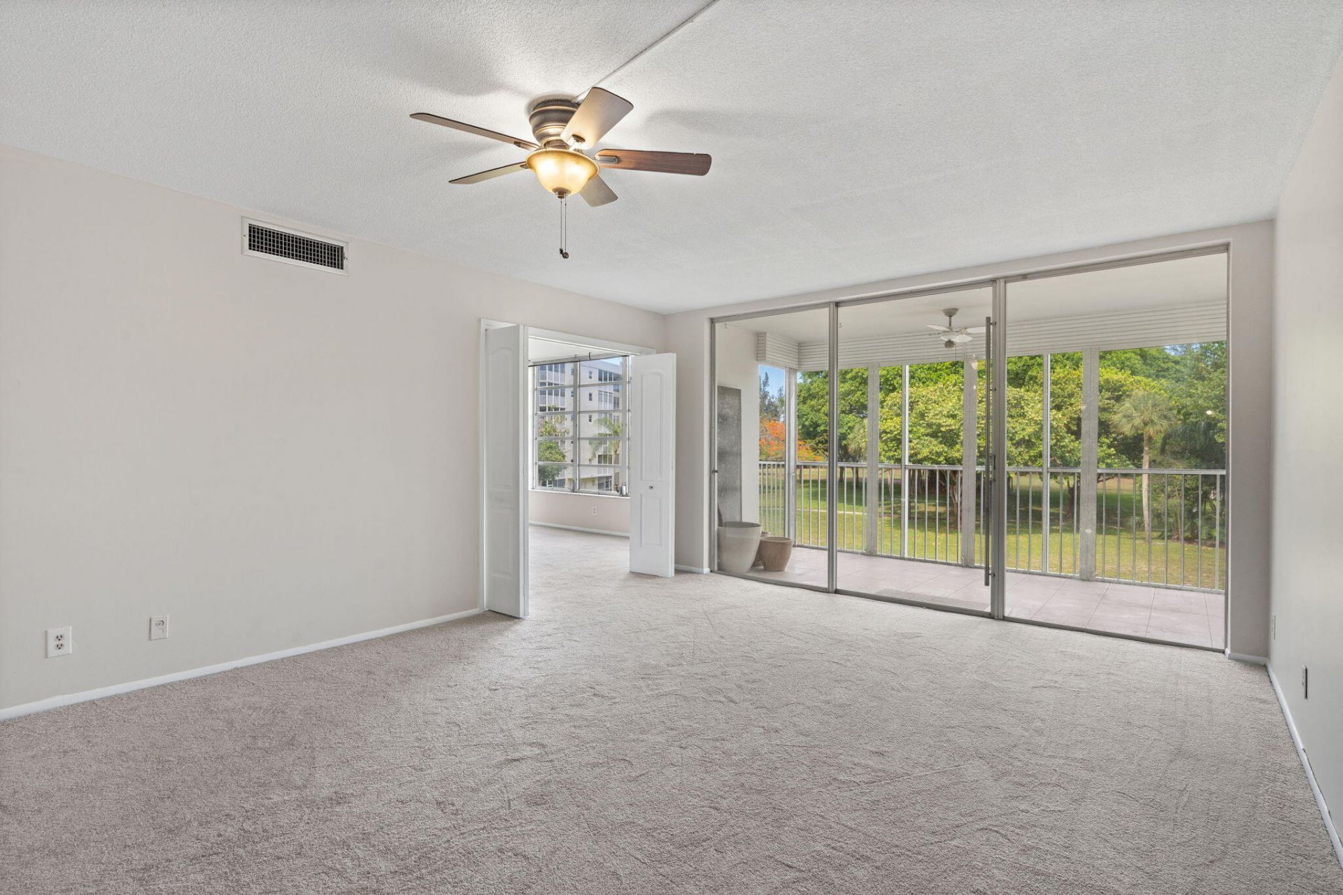 2650 S Course Drive, Unit 308, Pompano Beach, FL 33069 Photo