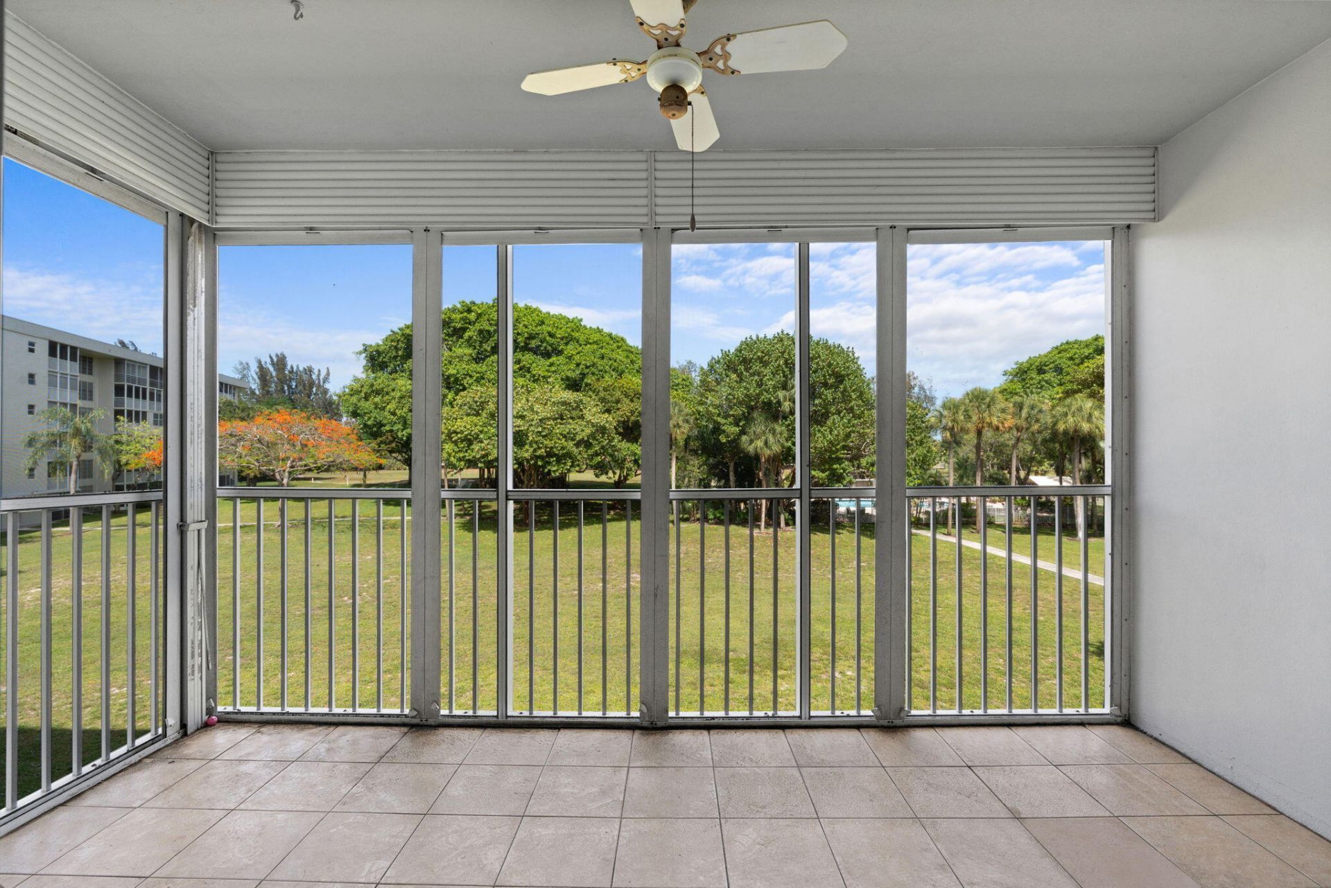 2650 S Course Drive, Unit 308, Pompano Beach, FL 33069 Photo