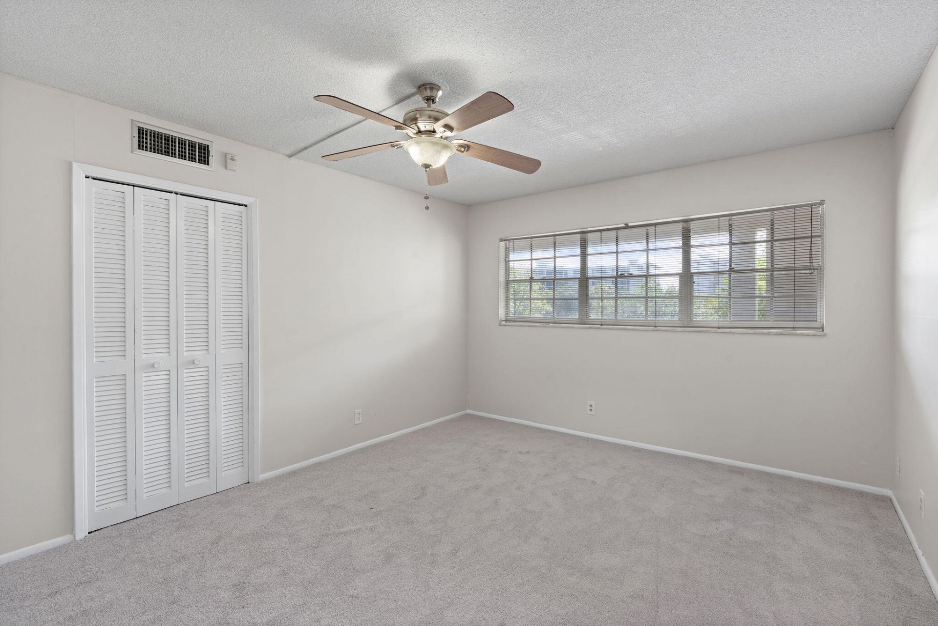 2650 S Course Drive, Unit 308, Pompano Beach, FL 33069 Photo