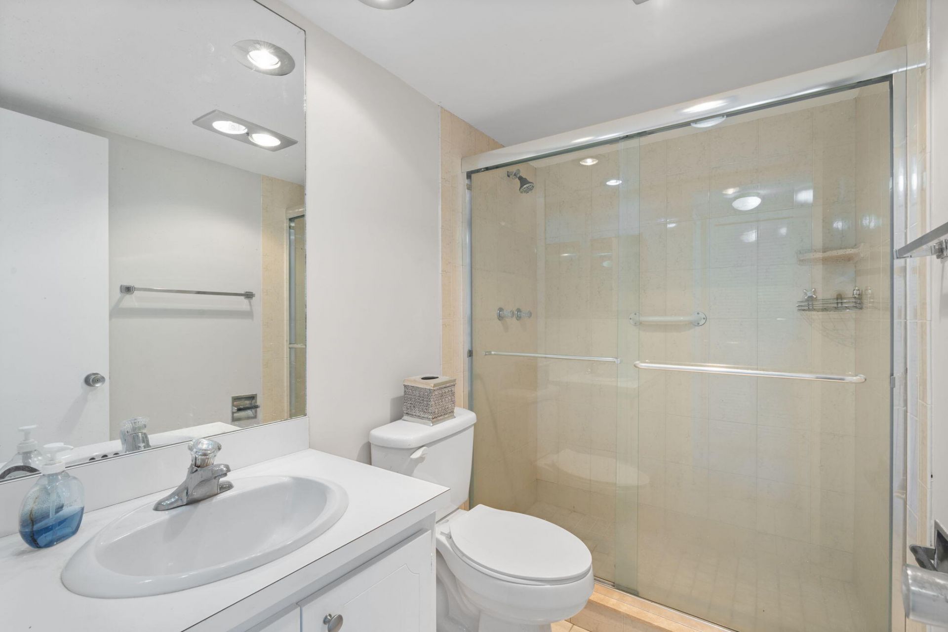 2650 S Course Drive, Unit 308, Pompano Beach, FL 33069 Photo