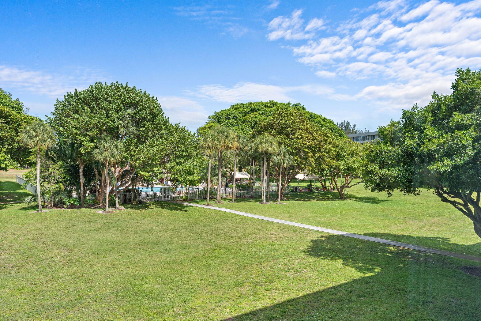 2650 S Course Drive, Unit 308, Pompano Beach, FL 33069 Photo