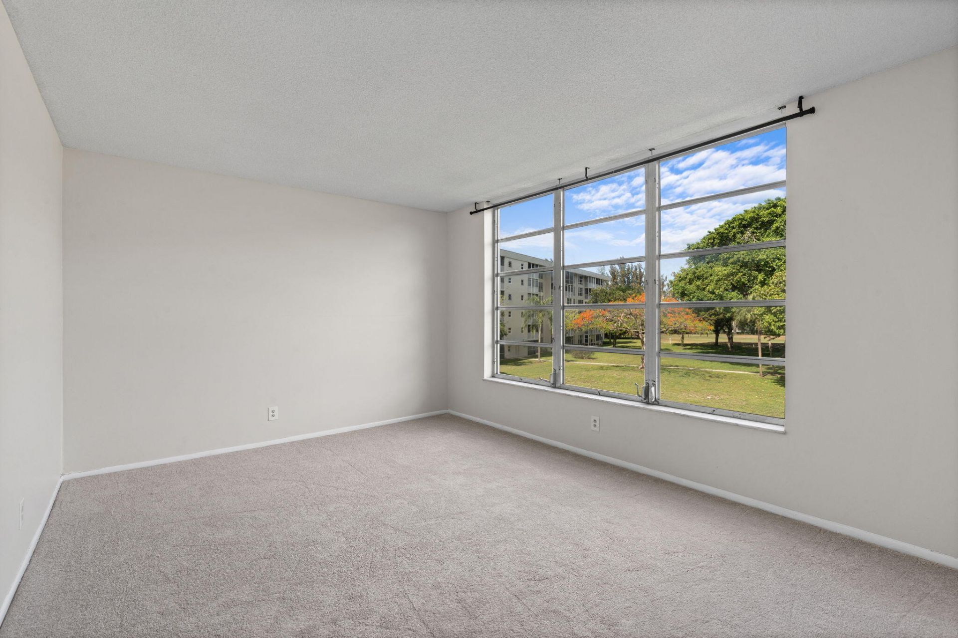 2650 S Course Drive, Unit 308, Pompano Beach, FL 33069 Photo