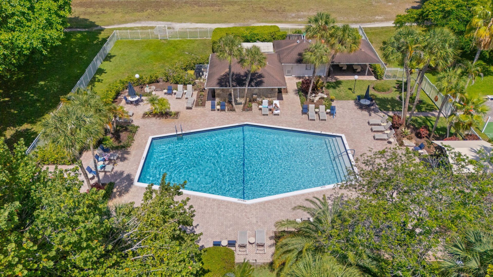 2650 S Course Drive, Unit 308, Pompano Beach, FL 33069 Photo