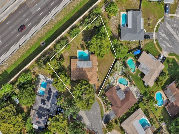 5200 SW 8th Street, Plantation, FL 33317