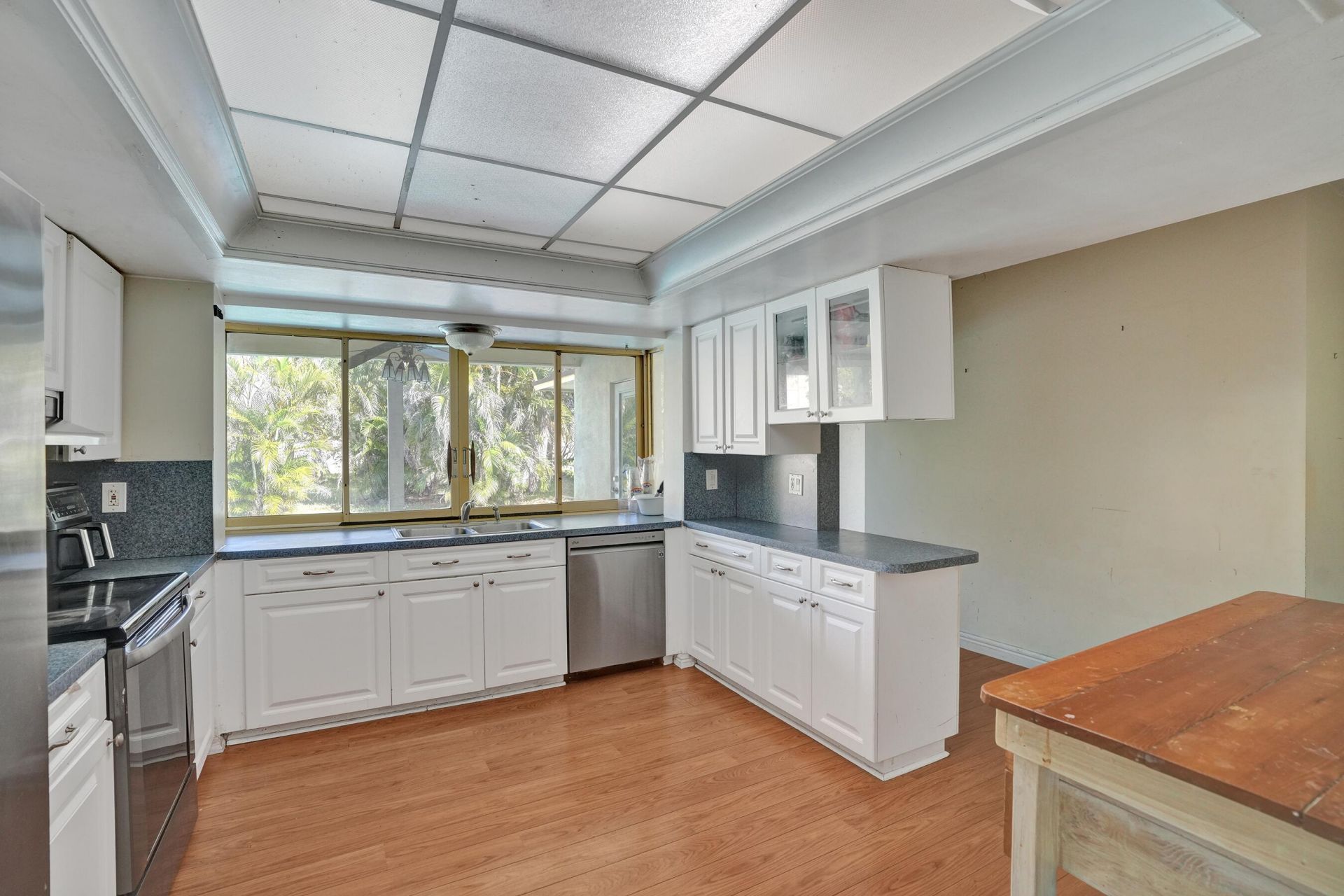 5200 SW 8th Street, Plantation, FL 33317 Photo