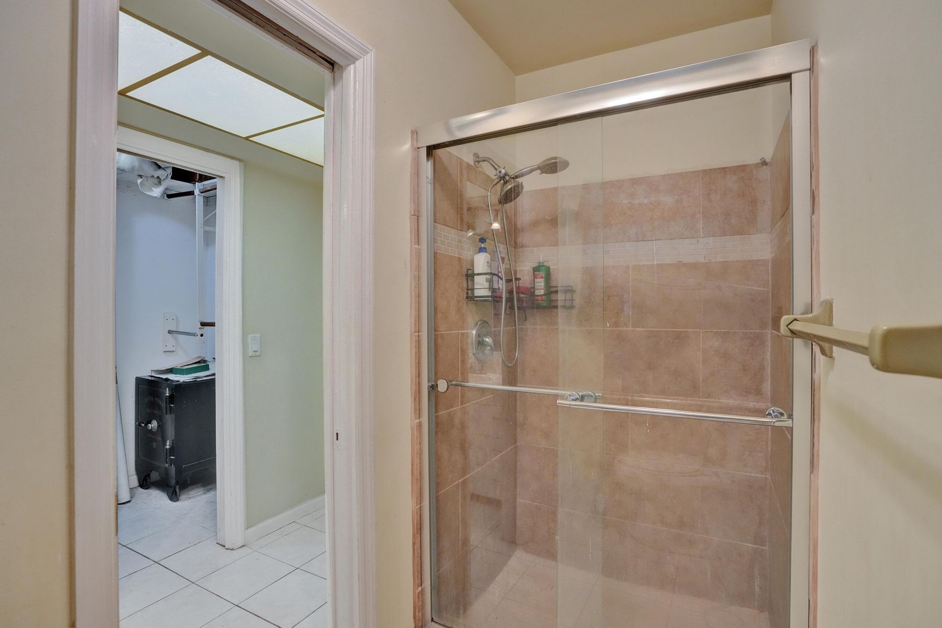5200 SW 8th Street, Plantation, FL 33317 Photo